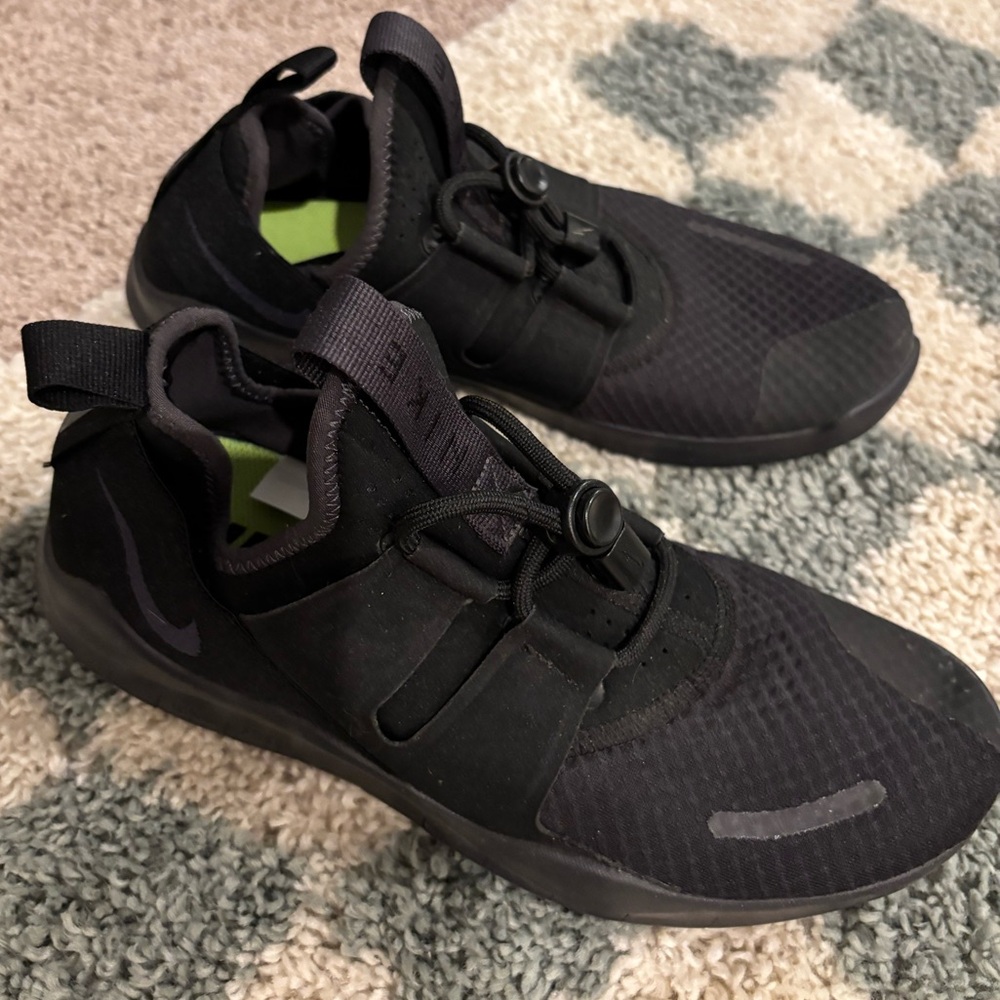 Nike Black Men's Athletic Shoes - Never Worn
